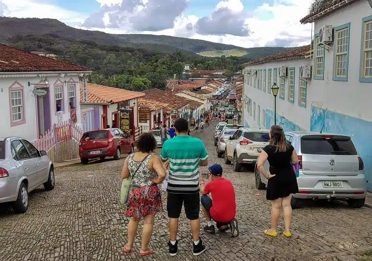 Conheça as comidas de estrada que são paradas obrigatórias nas rodovias  goianas