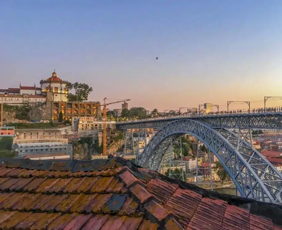 Ribeira do Porto Centro Histórico do Porto Cidade do Porto Distrito do  Porto Concelho do Porto Vinho do Porto Vinho do Douro Bacalhau do Porto  Estudar no Porto Morar no Porto Trabalhar