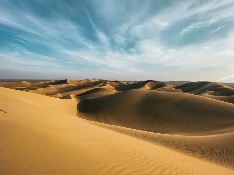 Deserto Varzeneh, em Irã 